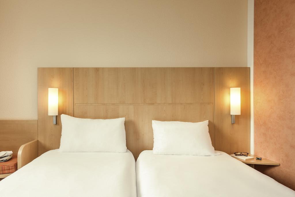 Ibis Mulhouse Centre Filature Hotel Екстериор снимка